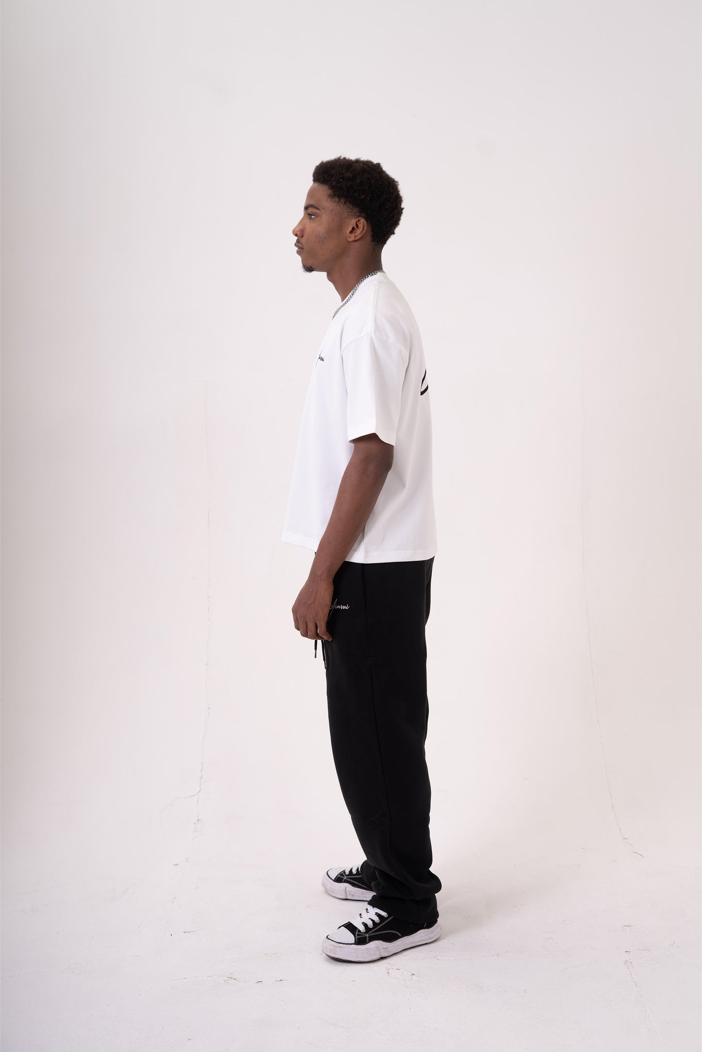Basics Heavy Weight Tee - White/Black